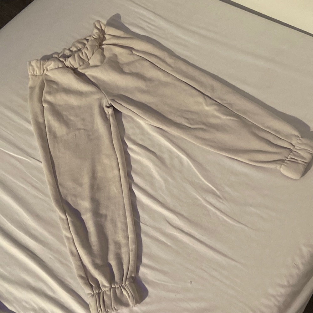 BEIGE cream sweatpants with cuffs